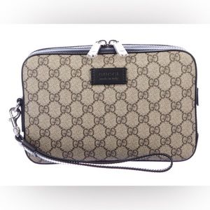 GUCCI GG SIGNATURE SUPREME EDEN WRISTLET POUCH COSMETIC MAKEUP CLUTCH BAG